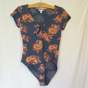 Bodysuit floral design shirt